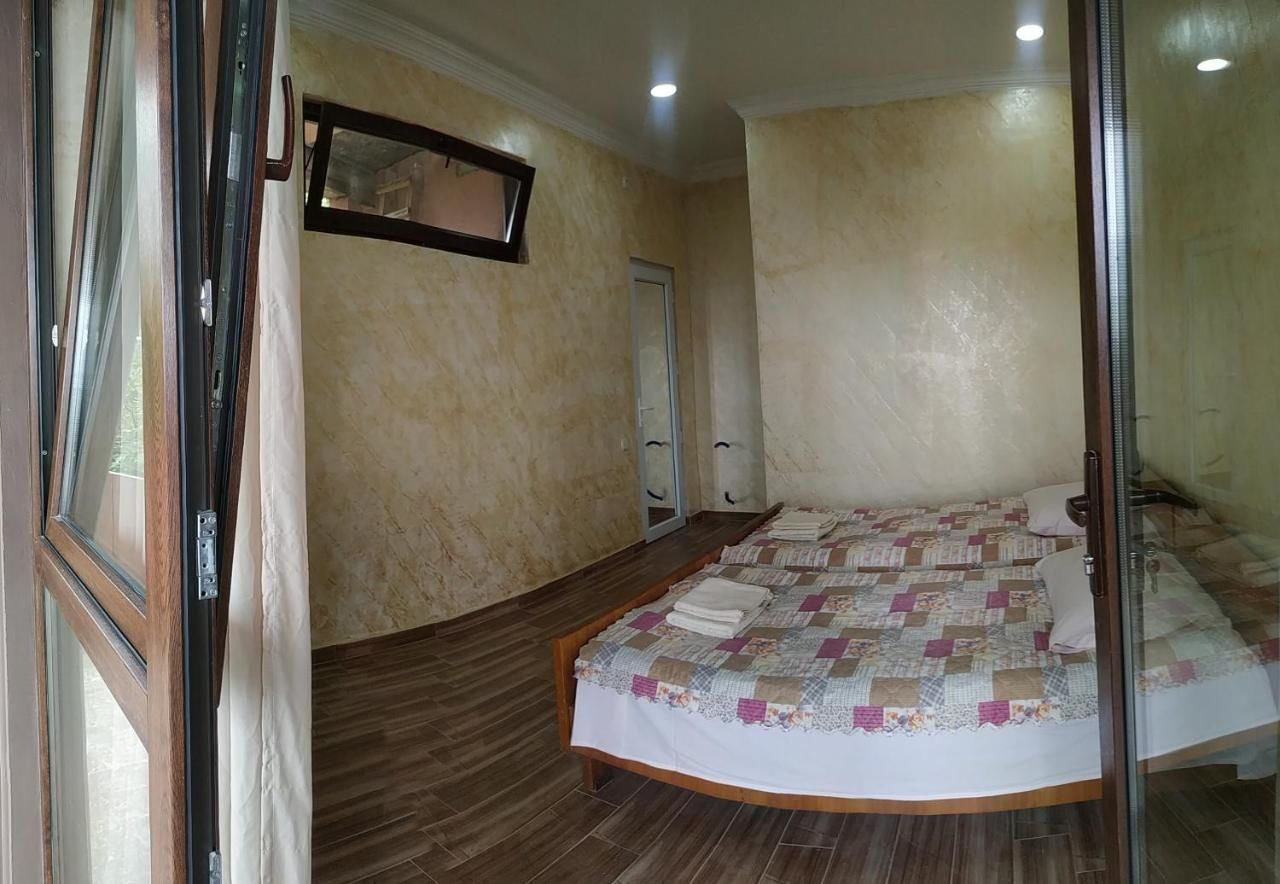 Проживание в семье Batumi Homestay at Tamar Mephe Avenue Махинджаури