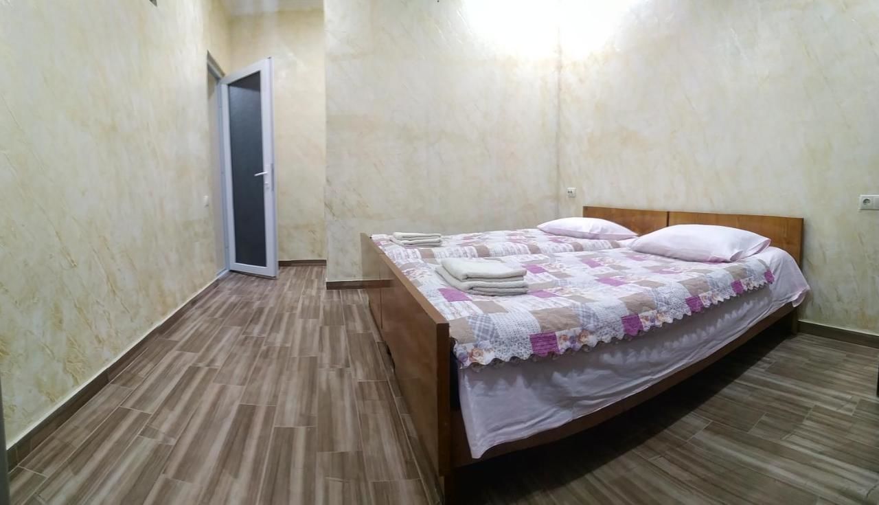 Проживание в семье Batumi Homestay at Tamar Mephe Avenue Махинджаури